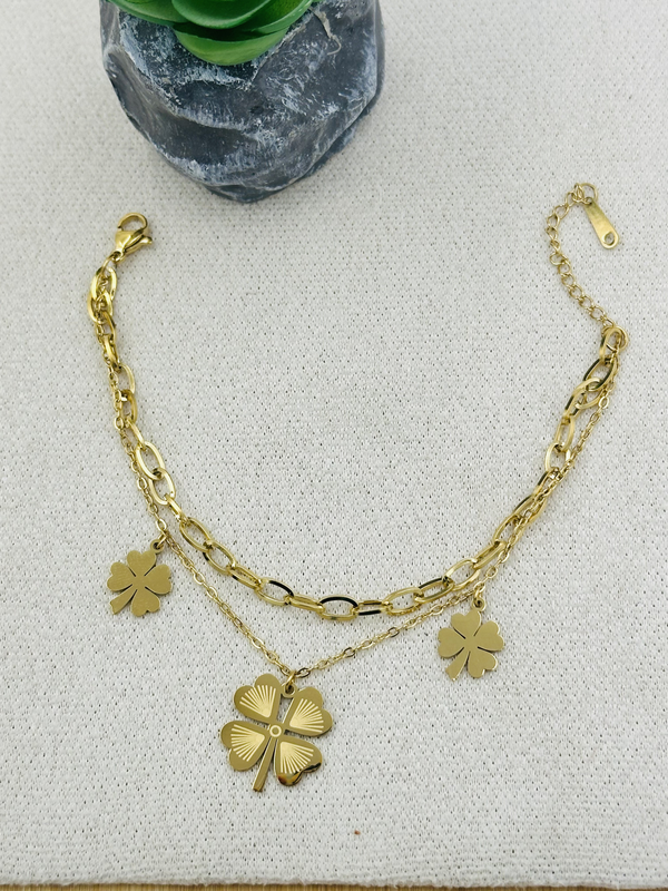 Funky flower bracelet