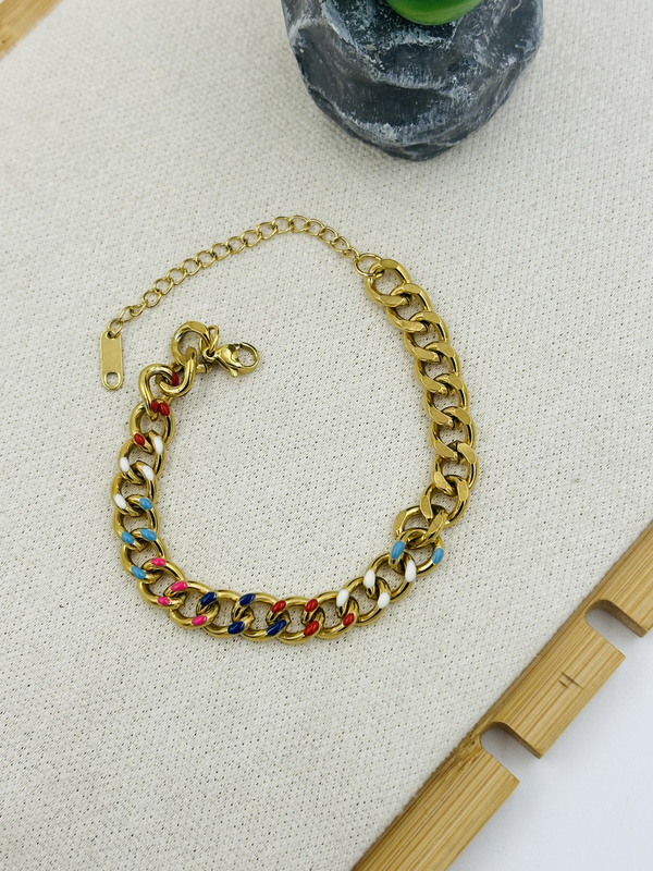 Multicolored golden curb bracelet