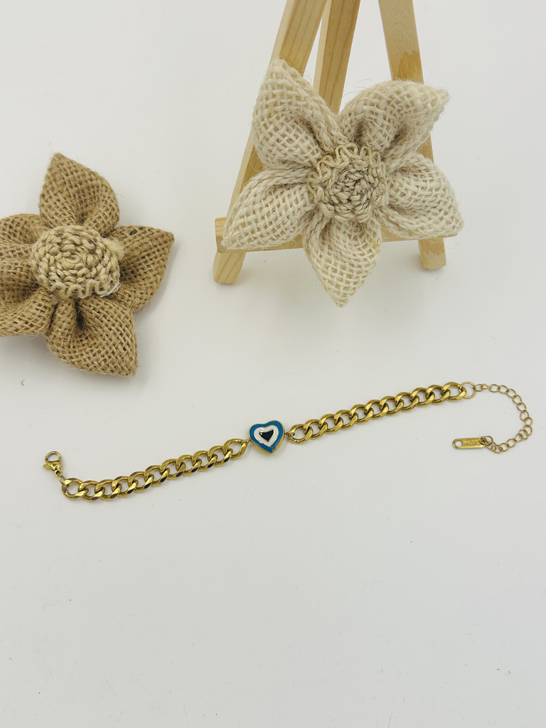 Evil eye curb chain heart bracelet