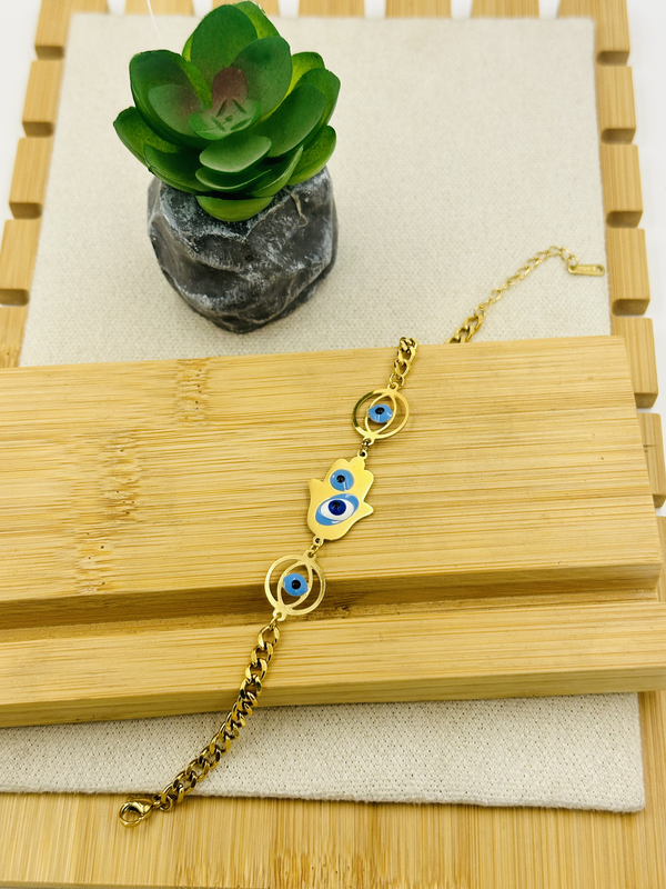 Evil eye golden chic hands