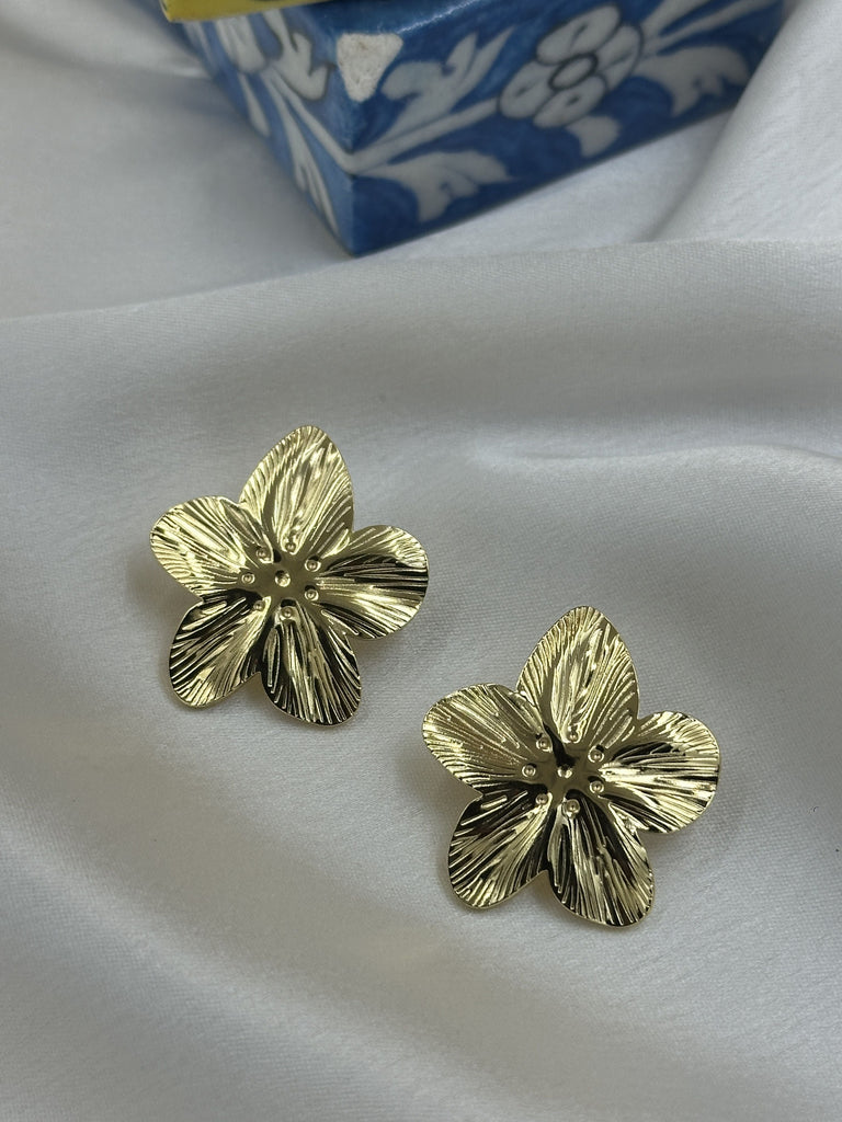 Flowral aura earrings