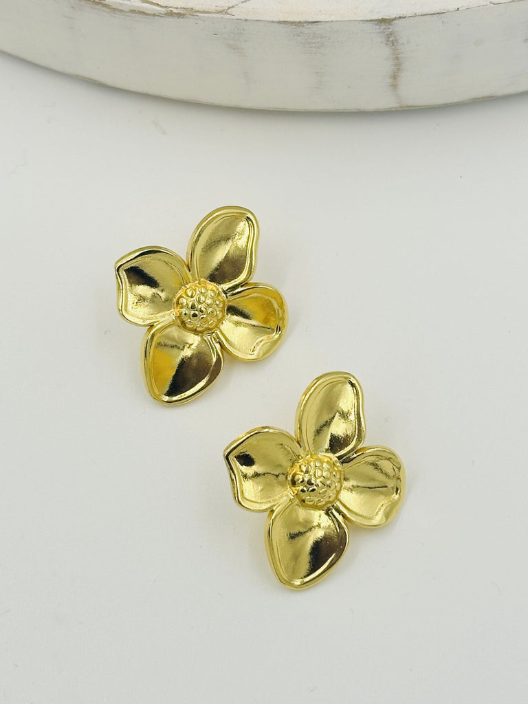 Turqoise blue shell earrings