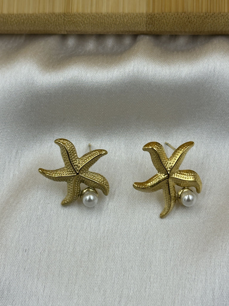 Hanging shell and starfish earrings