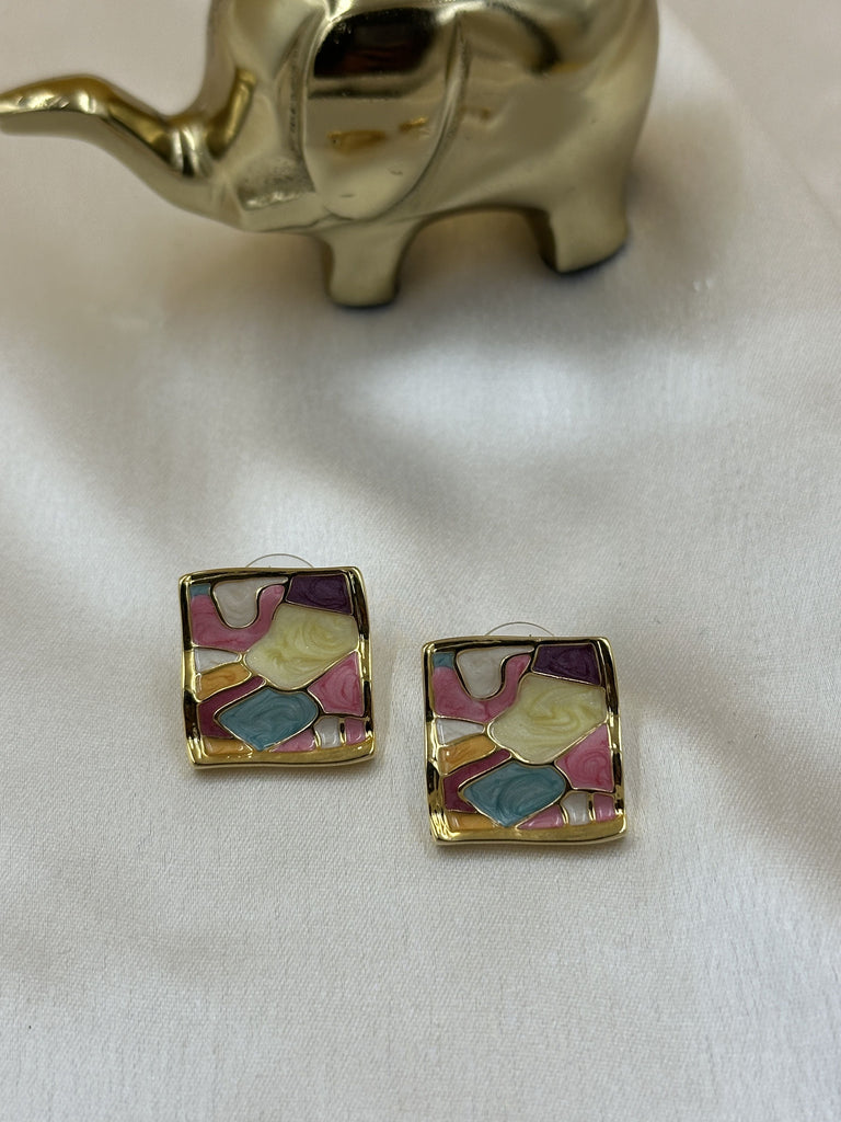Royal blue flowral rubber studs