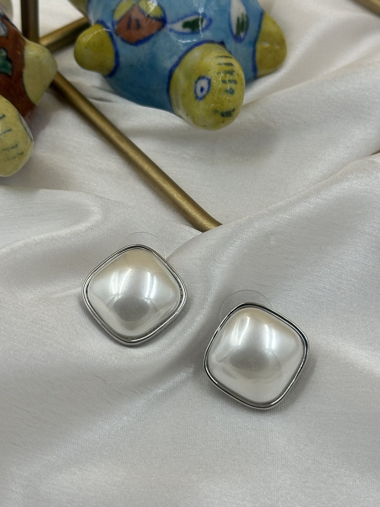 Silver pearl square studs