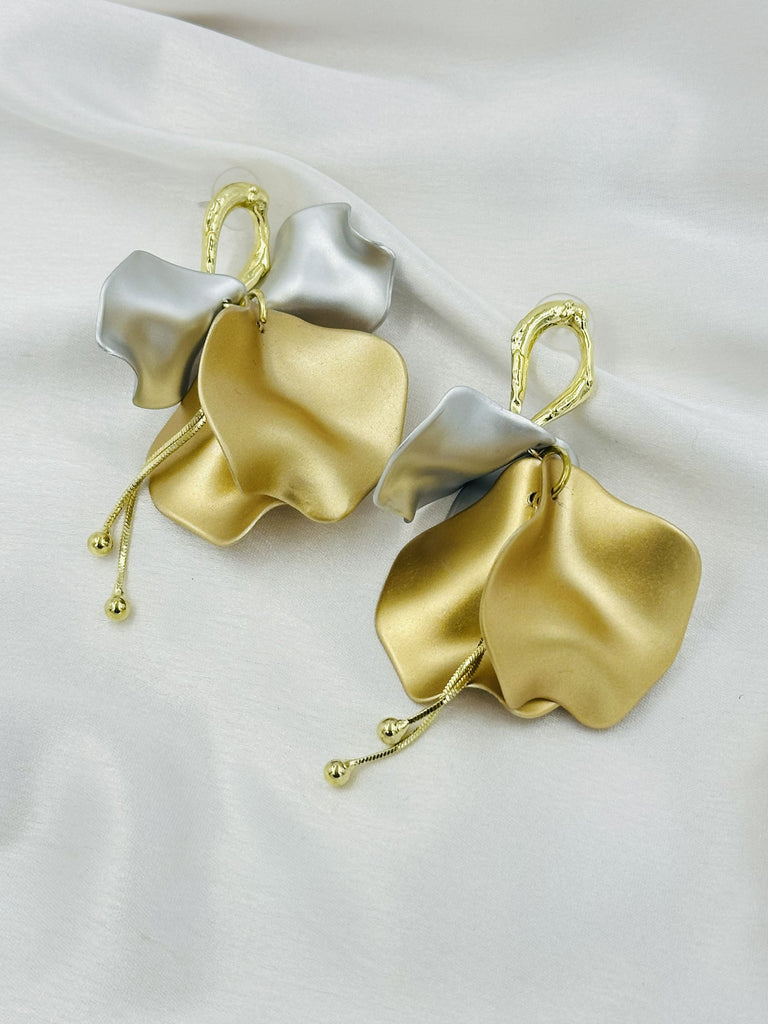 Dual tone matt flowers