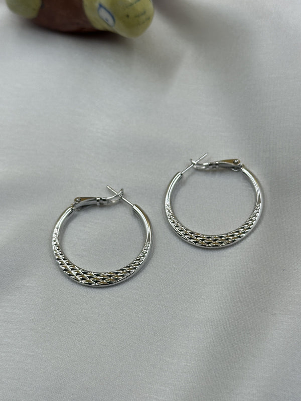 Silver loops
