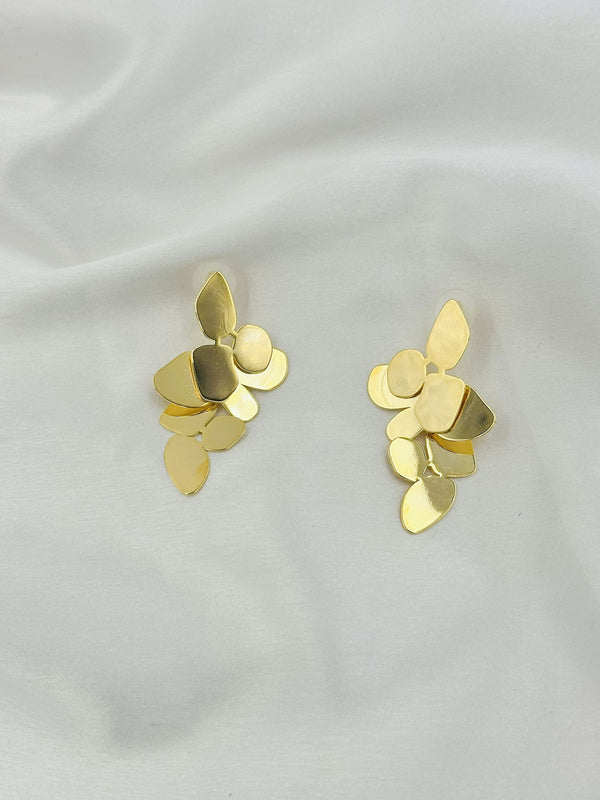 Most stylish chunky uneven earrings