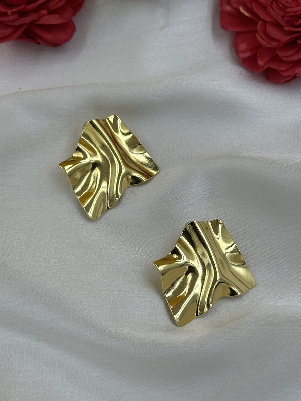 Uneven-plate-earrings