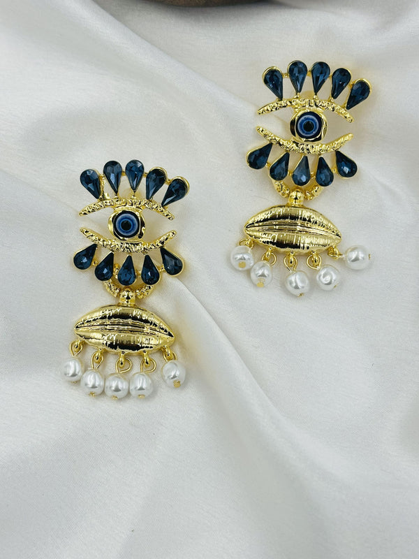 Funky eyes and lips earrings