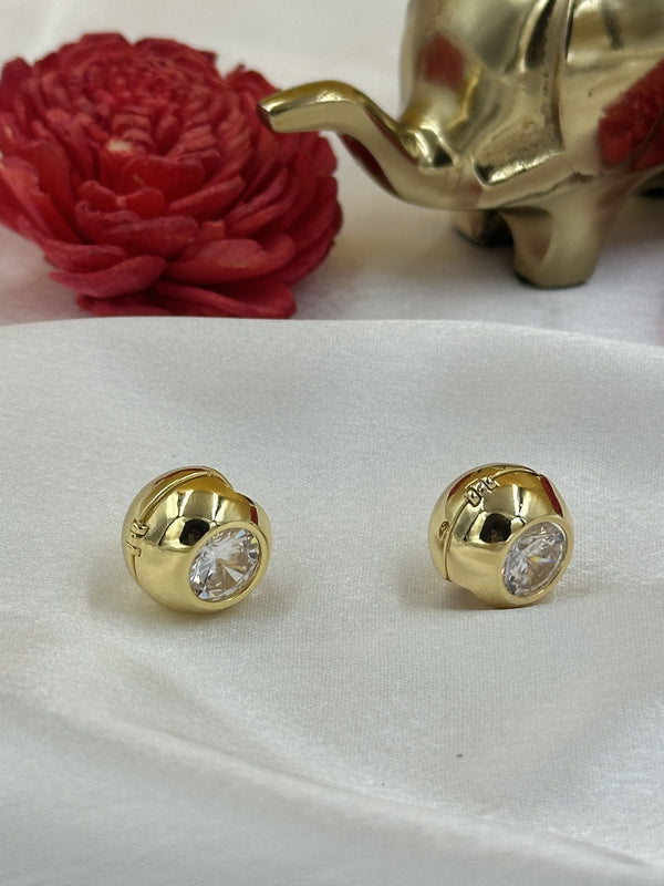 Small crystal earrings