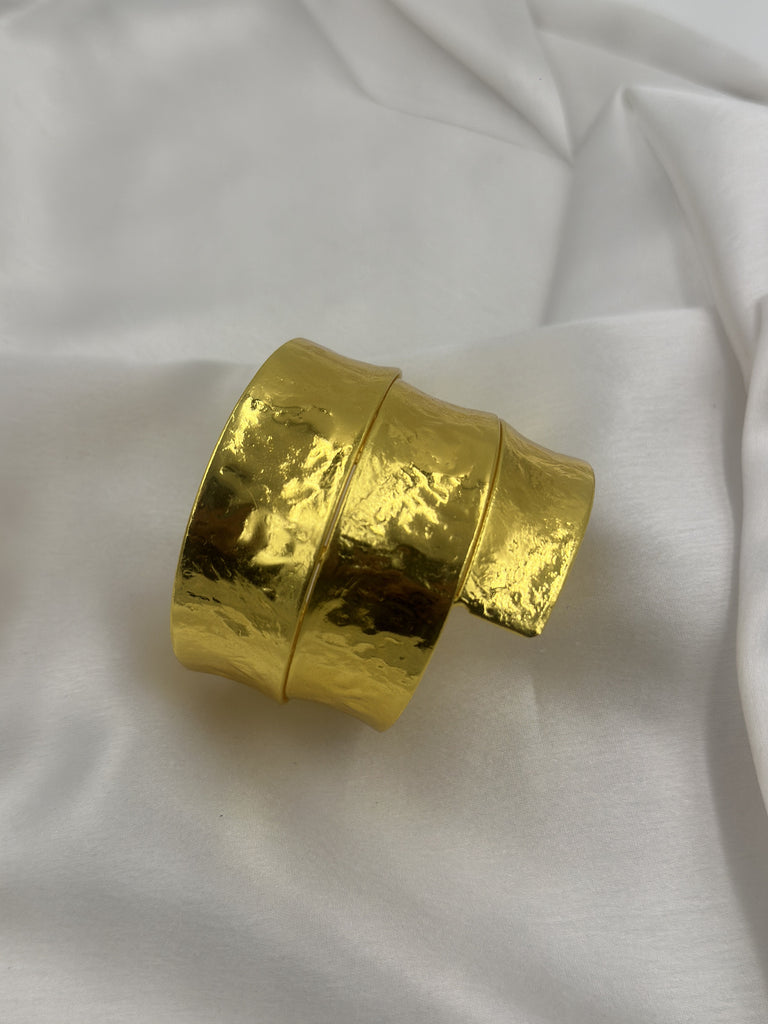 Uneven kada