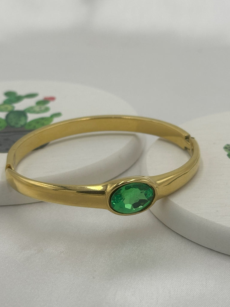 Chunky emerald stone kada