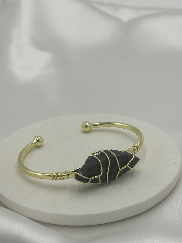 Black golden line kada