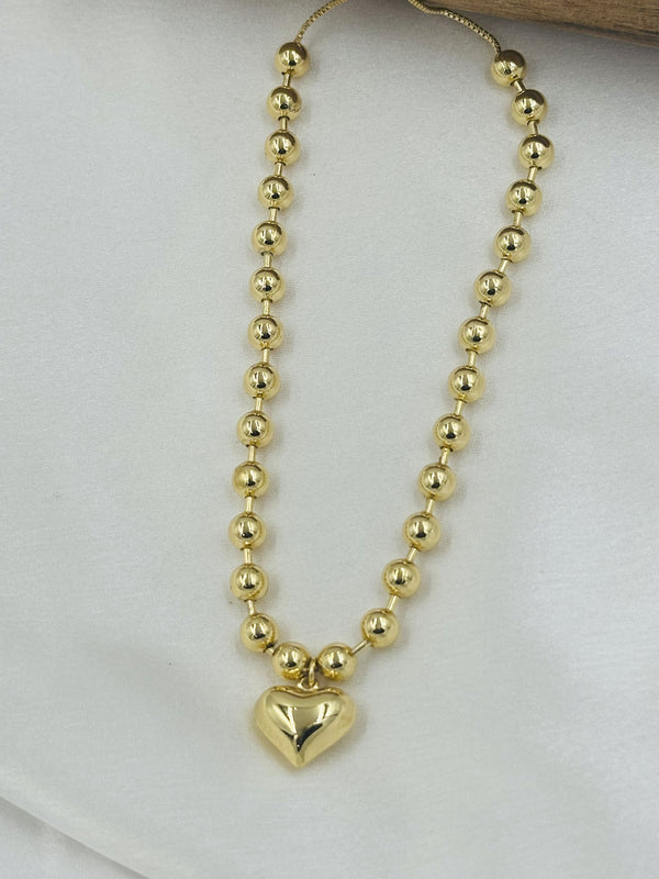 Solid heart beaded chain