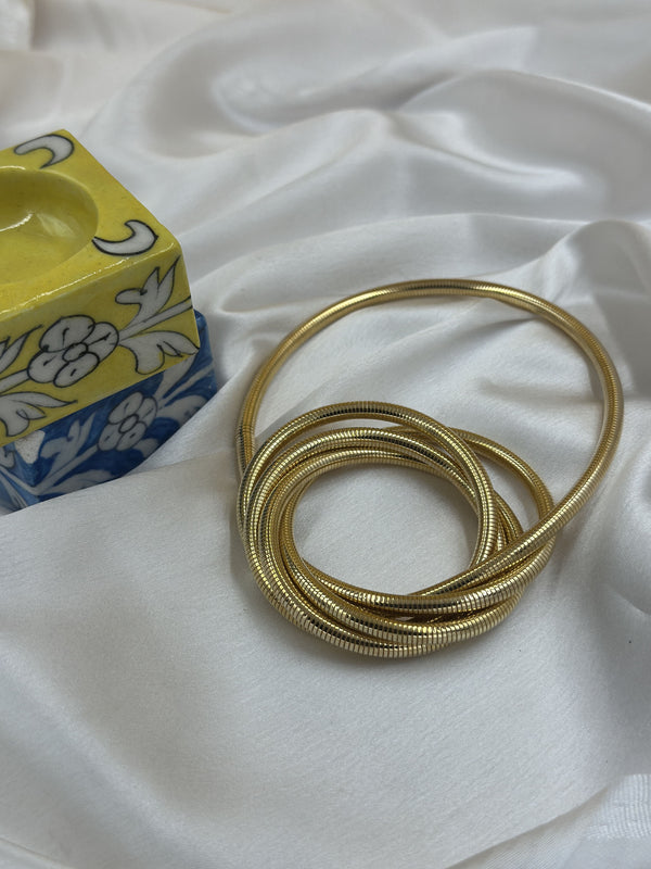 Spiral gold chain and bracelet chain