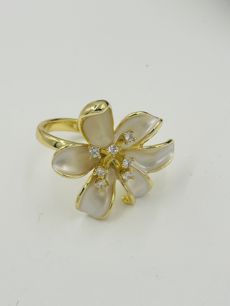 Flowral white studded ring