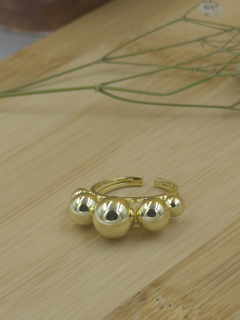 Multiple ball ring