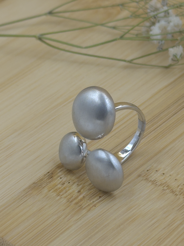 Matt silver ring