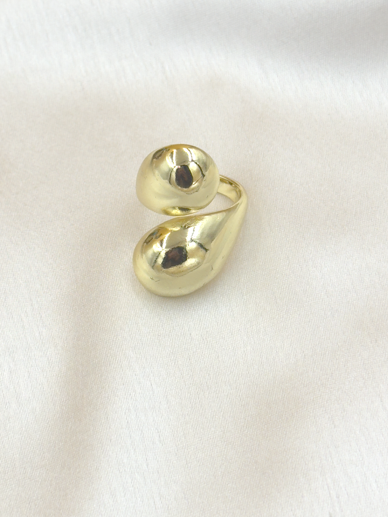 Up down chunky ring