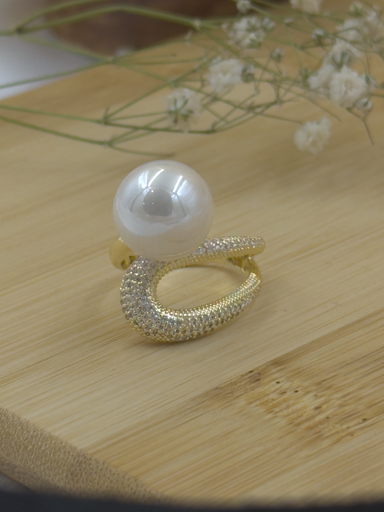 Pearl stone studded up down ring
