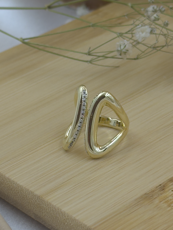 Say hello ring