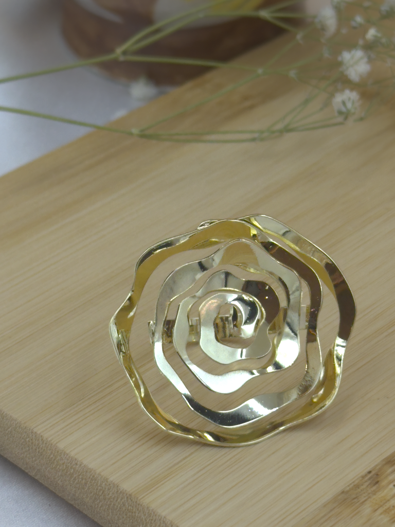 Large rose flowral ring