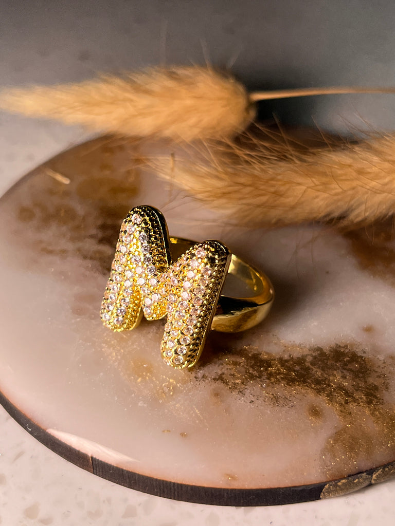 M alphabet ring